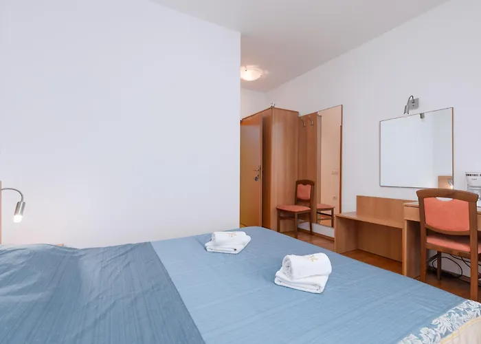 Of Uliana Apartamento